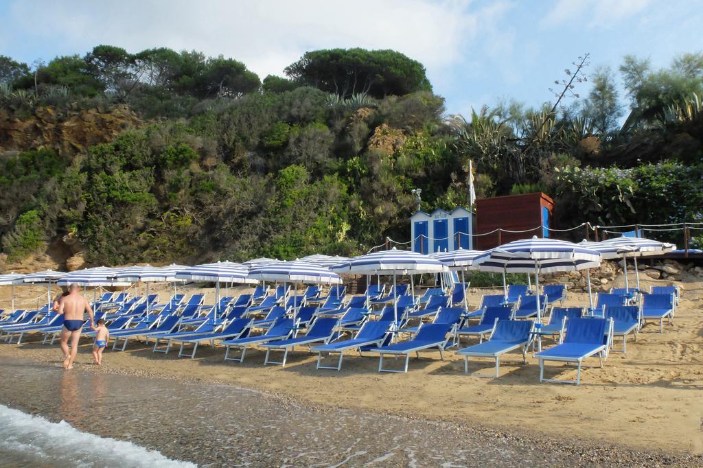 Hotel Villa Giulia Porto Azzurro Exterior photo